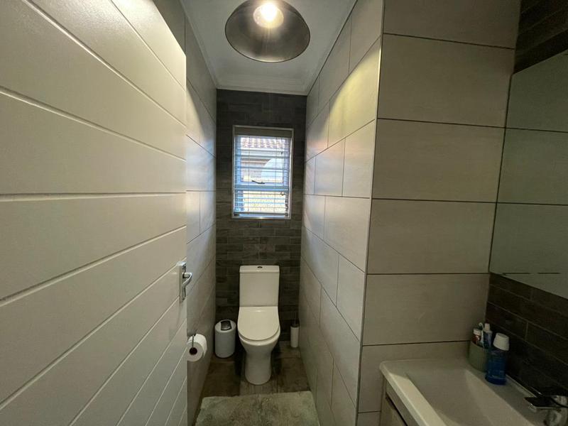 2 Bedroom Property for Sale in Bridgemeade Eastern Cape